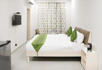 Itsy By Treebo - Kamron allows 18 year olds to book a room