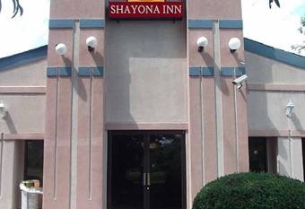 Shayona Inn - Eden allows 18 year olds to book a room
