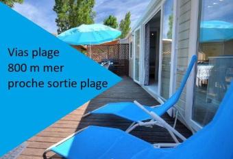 mobilhome 500m mer camping LA CARABASSE has Balcony rooms