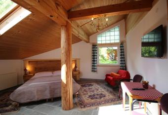 Europa Pension Tirol has Balcony rooms