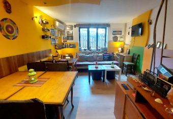 Shanti Hostel has Balcony rooms