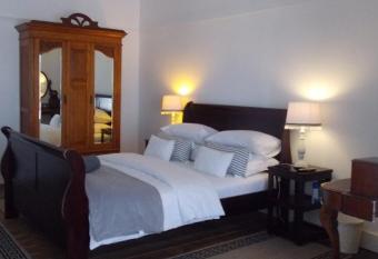 Breeze Inn Guesthouse allows 18 year olds to book a room