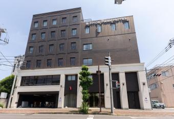 Tabist S hyde Park Koga Station allows 18 year olds to book a room