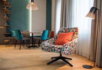 Aparthotel Luzern West allows 18 year olds to book a room