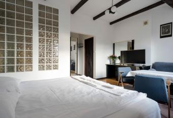 Go  ciniec Exclusive has Balcony rooms