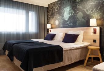 Scandic V  ster  s allows 18 year olds to book a room