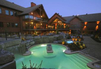 Kinipi Spa Nordique & Hebergement allows 18 year olds to book a room