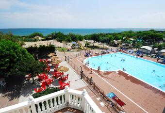 Internazionale - Family Village has Balcony rooms