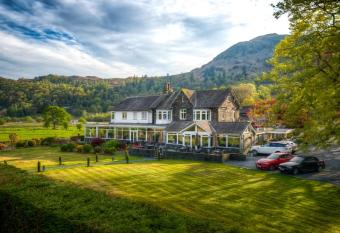 The Grand at Grasmere allows 18 year olds to book a room