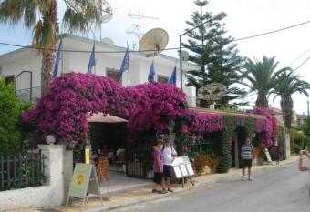 Harry s Bar & Apartments 1 has Balcony rooms