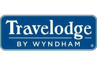 Travelodge by Wyndham Winnipeg allows 18 year olds to book a room