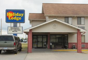 Holiday Lodge has Smoking rooms