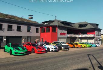 Guesthouse Cockpit has Balcony rooms