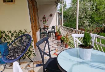 Racha guest house MERO has Balcony rooms