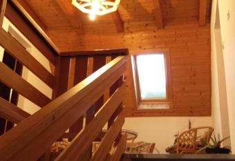 House Nada has Balcony rooms