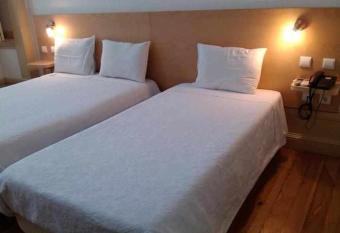 Internacional allows 18 year olds to book a room