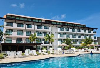 Laguna Beach by AFT - PORTO DE GALINHAS allows 18 year olds to book a room