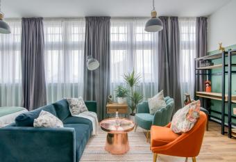 Selina Birmingham allows 18 year olds to book a room