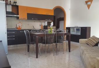 Villetta Rutt has Smoking/Balcony rooms