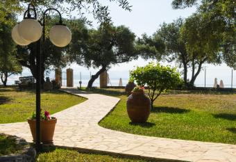 Renata Rooms & Studios has Balcony rooms