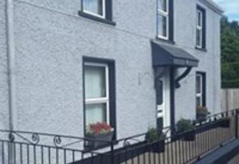 Kesh self catering holiday home. has Balcony rooms