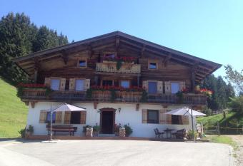 Bauernhof M  hltalhof has Balcony rooms
