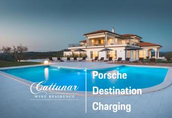 Wine Residence Cattunar has Balcony rooms