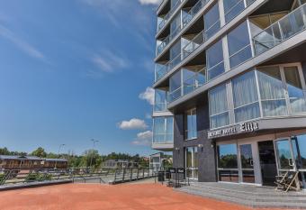 Resort Hotel Elija has Balcony rooms