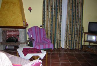 Villa Caya has Balcony rooms