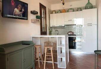 Borgo Eleatico allows 18 year olds to book a room