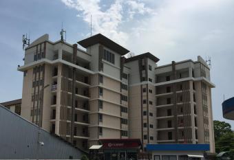 Bangyai Inn allows 18 year olds to book a room