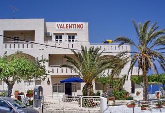 Valentino Apartments has Balcony rooms