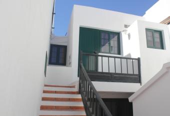 Apart. 3 has Balcony rooms