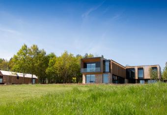 Feldon Valley has Balcony rooms