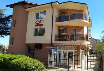 Guest Rooms Mery has Balcony rooms