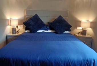 The Milton Bed & Breakfast allows 18 year olds to book a room