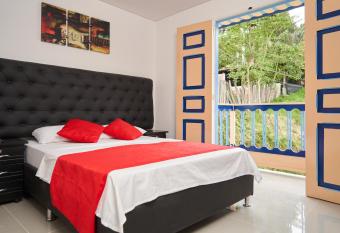 TABARA Apartahotel has Balcony rooms