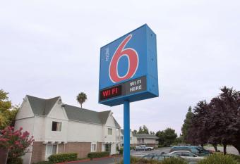 Motel 6 Sacramento Central allows 18 year olds to book a room