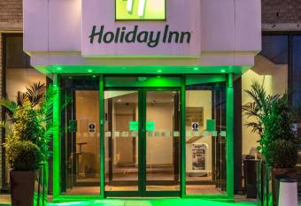 Holiday Inn Preston, an IHG Hotel allows 18 year olds to book a room