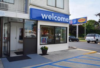 Motel 6 Hartford - Southington allows 18 year olds to book a room