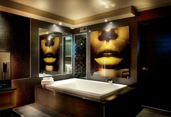 Ramada by Wyndham Laval allows 18 year olds to book a room