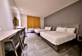 Hutel U Laval allows 18 year olds to book a room