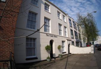 The Coach House allows 18 year olds to book a room