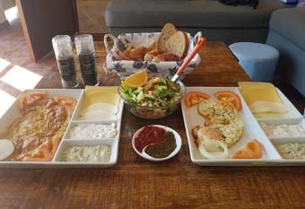 Heaven In The Desert has Balcony rooms