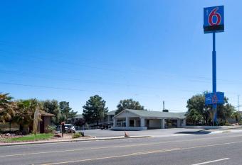 Motel 6 Kingman West allows 18 year olds to book a room