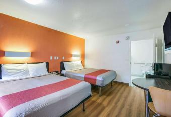 Motel 6 Dothan allows 18 year olds to book a room