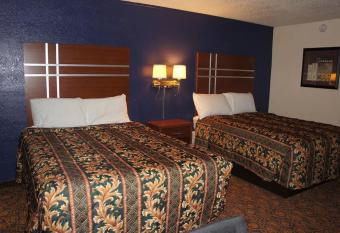 Econo Lodge allows 18 year olds to book a room