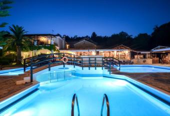 Paxos Club Resort & SPA has Balcony rooms