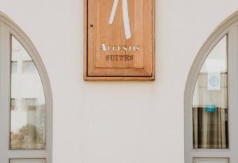 Augustis Suites has Balcony rooms