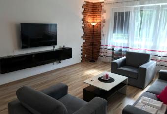 Apartament Sutemi has Balcony rooms